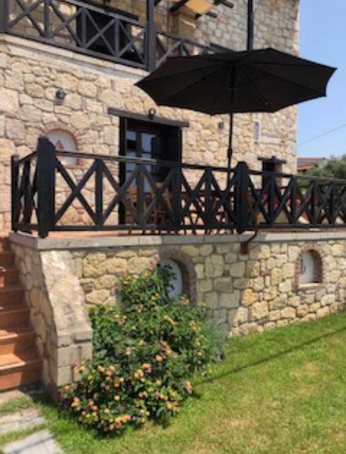 Holliday Stone Villa Psakoudia Extérieur photo
