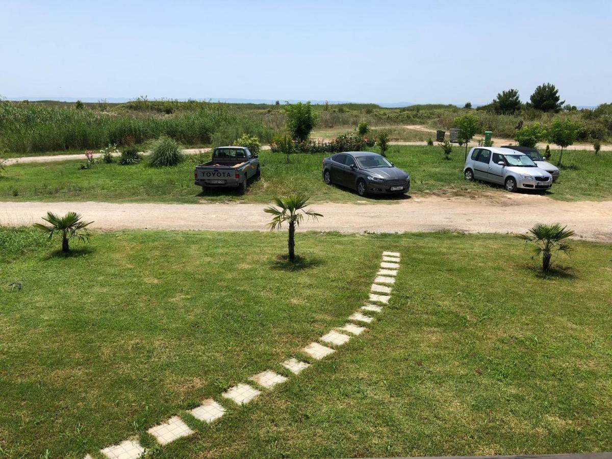 Holliday Stone Villa Psakoudia Extérieur photo