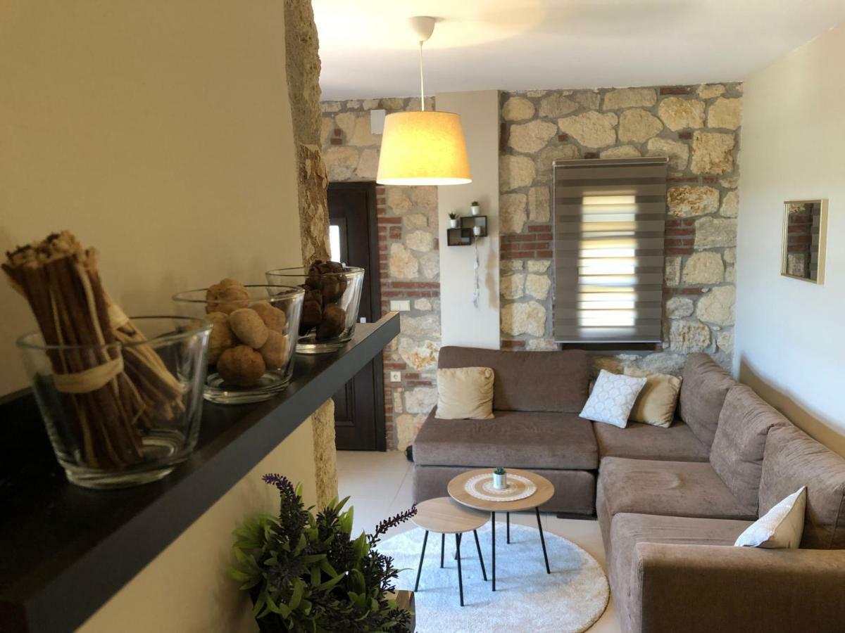 Holliday Stone Villa Psakoudia Extérieur photo